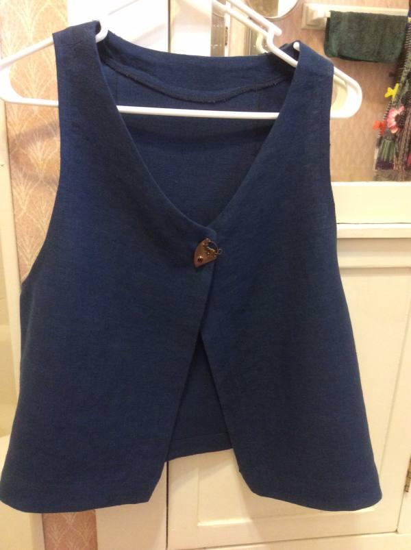 4C22 INSIGNIA BLUE Softened - 100% Linen