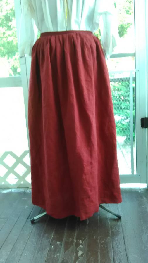 IL019 BIKING RED Softened - 100% Linen