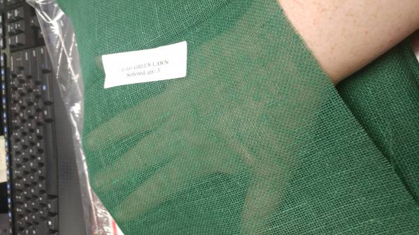 IL041 GREEN LAWN Softened - 100% Linen