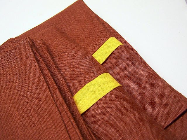 IL019 KENYA Softened 100% Linen Middle (5.3 oz/yd<sup>2</sup>)
