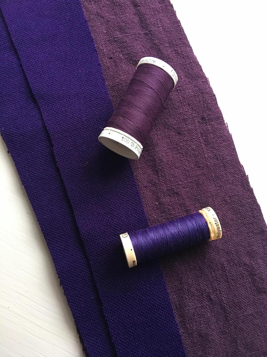 IL090 ROYAL PURPLE Softened - 100% Linen