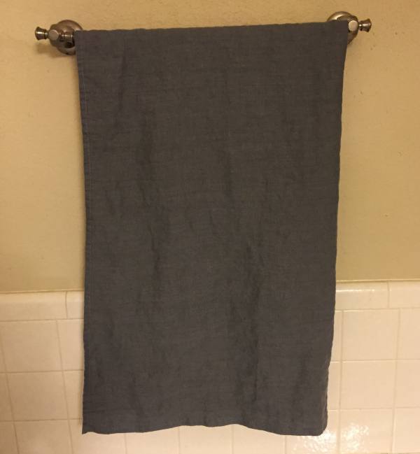 4C22 MONUMENT Softened - 100% Linen