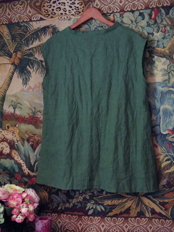 IL019 VINEYARD GREEN Softened 100% Linen Middle (5.3 oz/yd<sup>2</sup>)