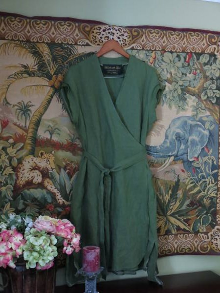 IL019 VINEYARD GREEN Softened 100% Linen Middle (5.3 oz/yd<sup>2</sup>)