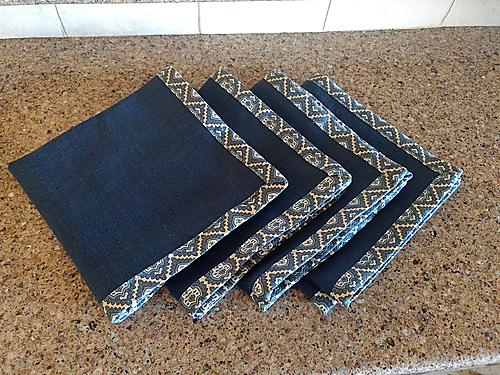 IL019 INSIGNIA BLUE Softened - 100% Linen