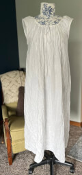 IL020    OPTIC WHITE  Softened 100% Linen Light (3.7 oz/yd<sup>2</sup>)