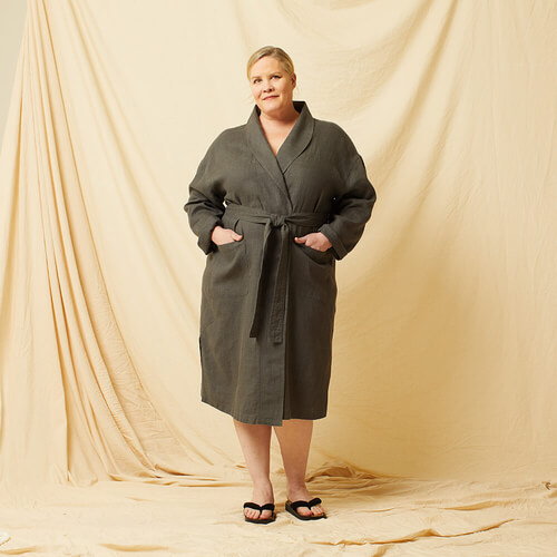 Fabrics-store.com: Capucine — Linen Bathrobe, Pajama Top and