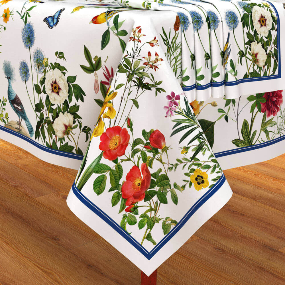 Sewing kits - Flowers and Birds Tablecloth and Set of 4 Napkins
