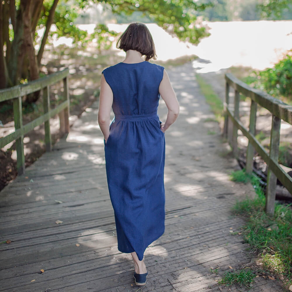 Sewing Patterns - Aja — Plunging Neckline Maxi Dress