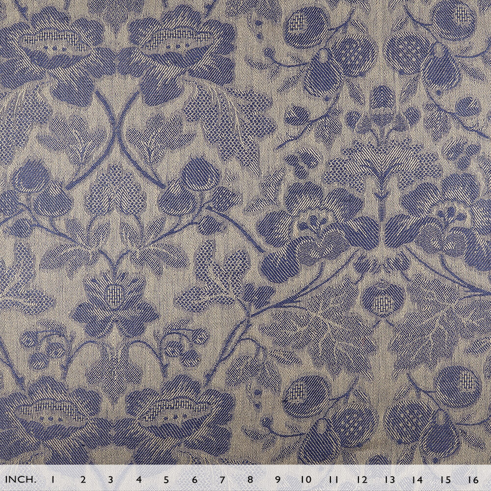 IL099 100% Linen Fabric Natural / Insignia Blue - Loire Fs Signature Finish