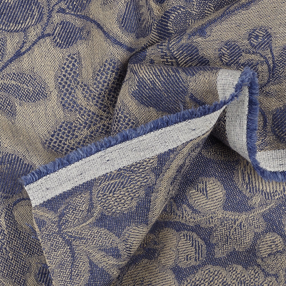 IL099 100% Linen Fabric Natural / Insignia Blue - Loire Fs Signature Finish