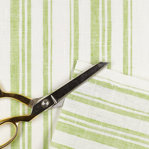 IL084 Narrow Width 100% Linen Fabric Mlt-25 - Olivier Softened