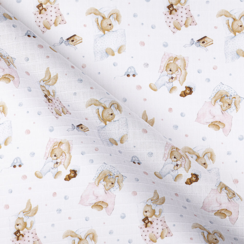 IC008 Muslin White / Mlt Sleeping Rabbits 100% Cotton Fabric