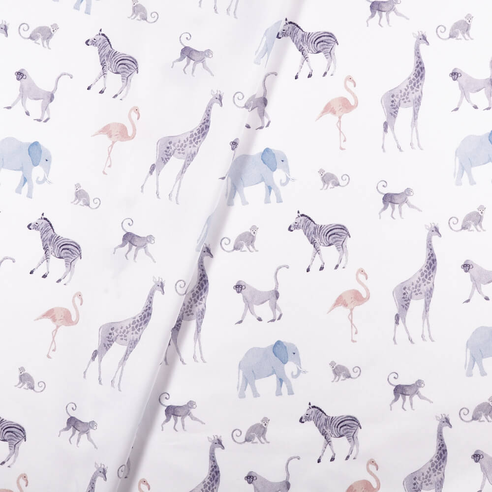 IC005 Percale 100% Cotton Fabric White / Mlt Blue Gentle Safari Softened